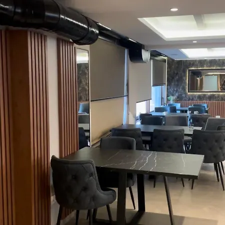 President Kop Fibi * Κοπαόνικ